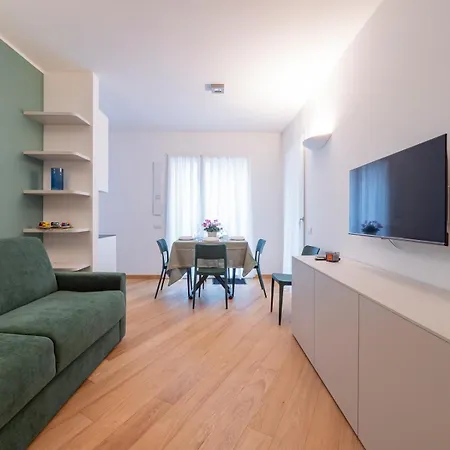 Appartamento Palazzo Crovato - Design E Comfort Nel Cuore Di