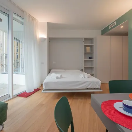 Appartamento Palazzo Crovato - Design E Comfort Nel Cuore Di Milano
